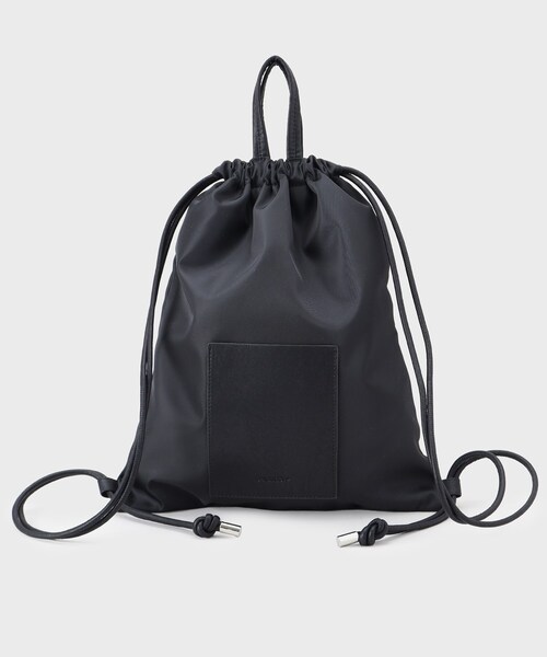 OPAQUE.CLIP（オペークドットクリップ）の「【A4サイズ対応】フロントポケットデザインナップザック（バックパック/リュック・レディース・ナチュラル/ブラック・00）」の3枚目の写真