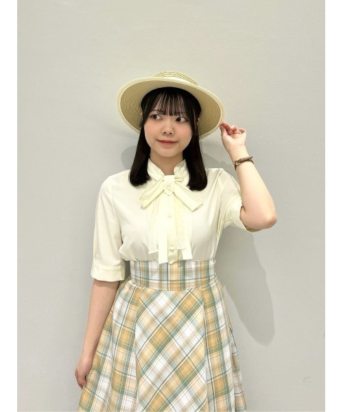 an another angelus（アンアナザーアンジェラス）の「配色ブリムグログランリボンキャノチェ（ハット・レディース・ベージュ/ベージュ×ブラック・FREE）」の19枚目の写真