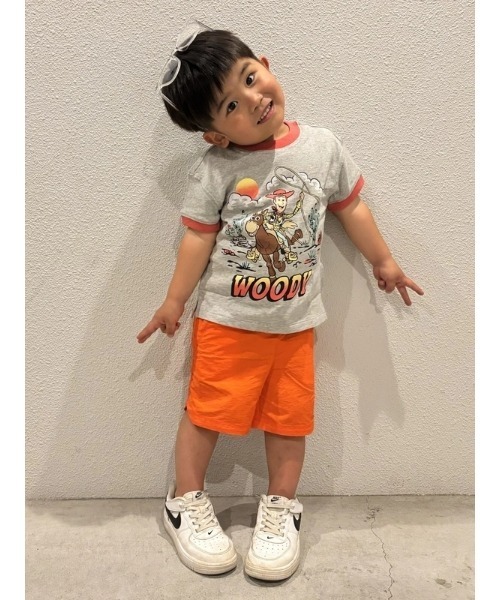 GAP（ギャップ）の「Gap × ディズニー トイ・ストーリーグラフィックTシャツ (幼児・ベビー)（Tシャツ/カットソー・キッズ・ライトグレー/オフホワイト・105cm/95cm/80ｃｍ/90cm/100cm/110cm）」の4枚目の写真