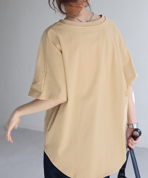 HUG.U(ハグユー)の「ロゴTシャツ(Tシャツ/カットソー・レディース・ホワイト/クリーム/ブラック/ライトブルー/ブラック系その他/ホワイト系その他・FREE)」の16枚目の写真