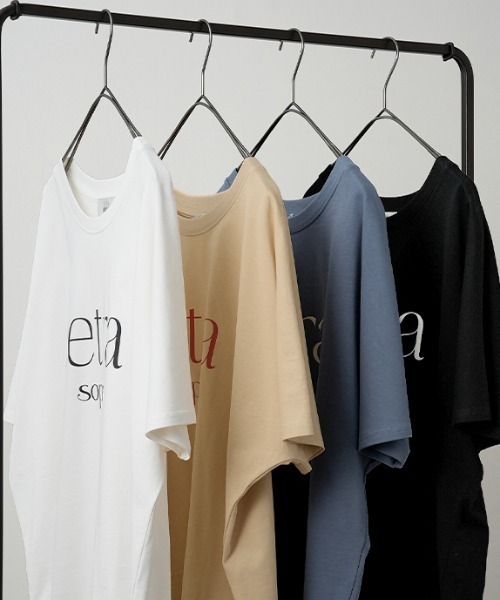 HUG.U(ハグユー)の「ロゴTシャツ(Tシャツ/カットソー・レディース・ホワイト/クリーム/ブラック/ライトブルー/ブラック系その他/ホワイト系その他・FREE)」の18枚目の写真