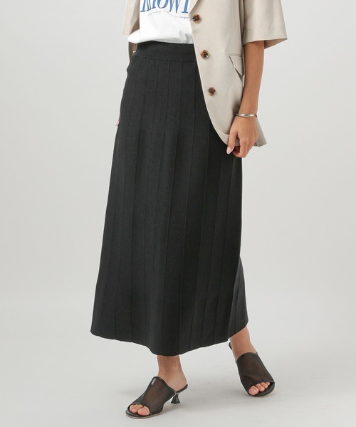 BAYFLOW（ベイフロー）の「縦長ラインですっきり]サマーニットタイトスカート（スカート・レディース・ブラック/ブラック系その他/ボルドー・SMALL/MEDIUM）」の2枚目の写真