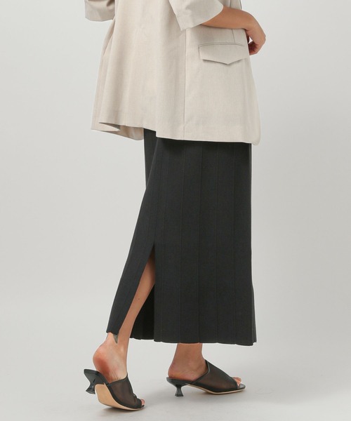 BAYFLOW（ベイフロー）の「縦長ラインですっきり]サマーニットタイトスカート（スカート・レディース・ブラック/ブラック系その他/ボルドー・SMALL/MEDIUM）」の21枚目の写真