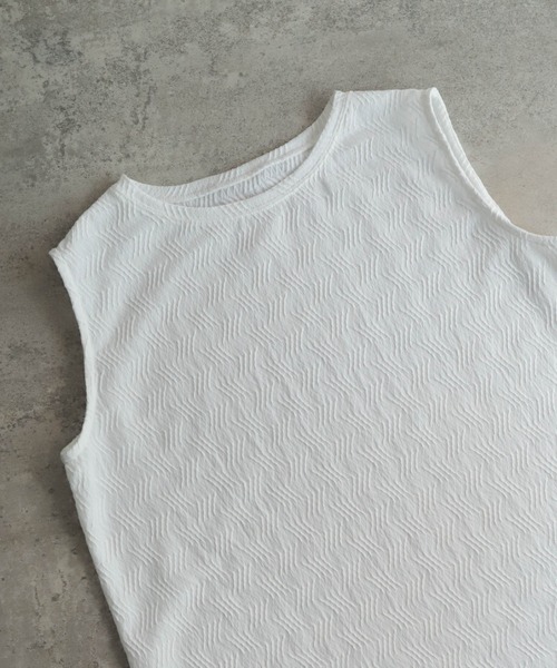 NOMBRE IMPAIR(ノンブルアンペール)の「イレギュラーブロックチェック ラウンドヘムタンク(Tシャツ/カットソー・レディース・ホワイト/チャコールグレー・FREE)」の22枚目の写真