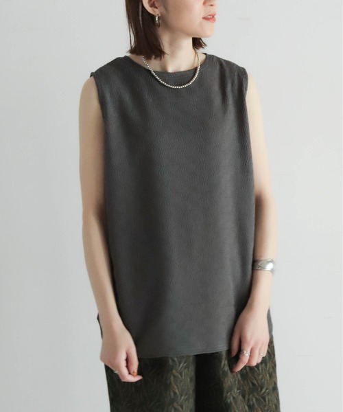 NOMBRE IMPAIR(ノンブルアンペール)の「イレギュラーブロックチェック ラウンドヘムタンク(Tシャツ/カットソー・レディース・ホワイト/チャコールグレー・FREE)」の18枚目の写真
