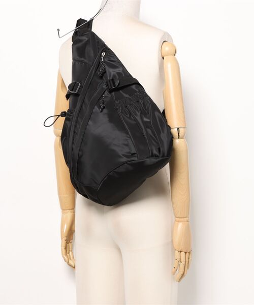 ALTROSE/アルトローズ］3way スリングバッグ 斜め掛けバッグ