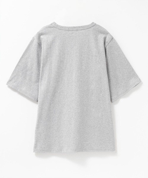Mac-House(マックハウス)の「フラワー刺繍カレッジプリントTシャツ(Tシャツ/カットソー・レディース・ホワイト/ネイビー/グレー・M/L)」の9枚目の写真