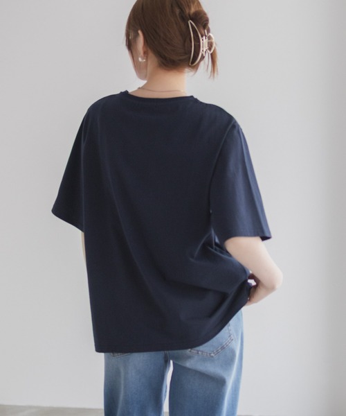 Mac-House(マックハウス)の「フラワー刺繍カレッジプリントTシャツ(Tシャツ/カットソー・レディース・ホワイト/ネイビー/グレー・M/L)」の19枚目の写真