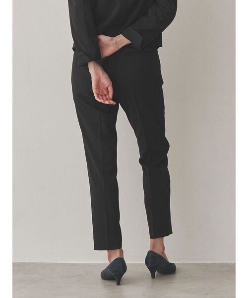 TONAL（トーナル）の「スーツスリムパンツ（その他パンツ・レディース・ブラック/ベージュ/グレー/ネイビー・SMALL/MEDIUM/LARGE）」の13枚目の写真