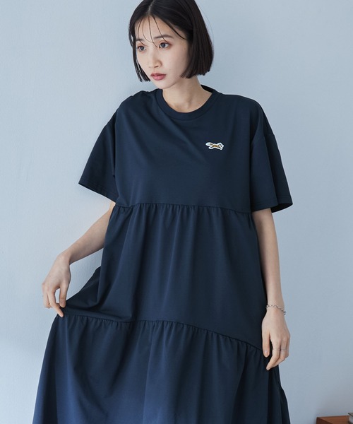 PENNEYS（ぺニーズ）の「<速乾>PENNEYS/ペニーズ 別注 THE FOX ロゴ ワンポイントワッペン刺繍 ティアード切り替え半袖ワンピース（ワンピース・レディース・ネイビー/ブラック系/レッド/ブラック/オフホワイト・FREE）」の18枚目の写真