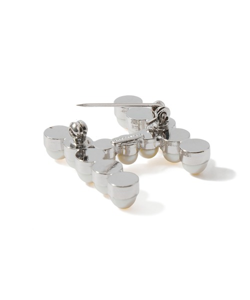 ROSE BUD(ローズバッド)の「(Sea’ds mara)Alphabet brooch H(ブローチ/コサージュ・レディース・ホワイト・ONE SIZE)」の4枚目の写真
