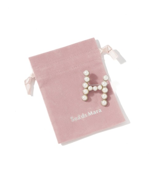 ROSE BUD(ローズバッド)の「(Sea’ds mara)Alphabet brooch H(ブローチ/コサージュ・レディース・ホワイト・ONE SIZE)」の5枚目の写真