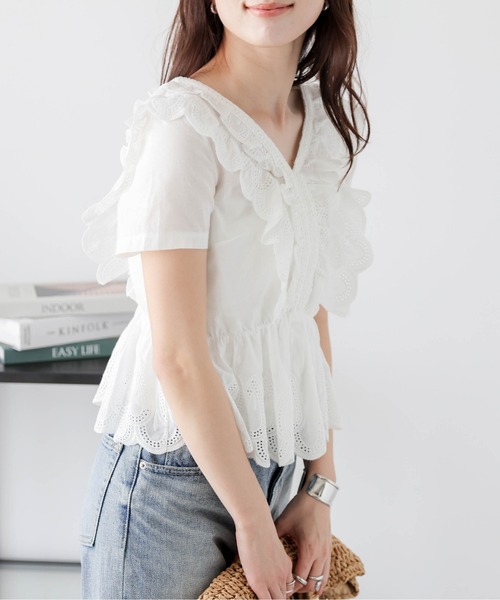 AMELY(エミリー)の「コットンレース ペプラムブラウス(シャツ/ブラウス・レディース・ホワイト/ブラック・フリー)」の6枚目の写真