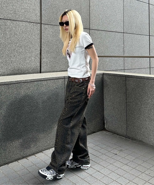 sedacle girl（セダクルガール）の「アソートリンガークロップドTシャツ（Tシャツ/カットソー・レディース・ブラウン/グレー/ブラック/レッド・MEDIUM/SMALL）」の12枚目の写真