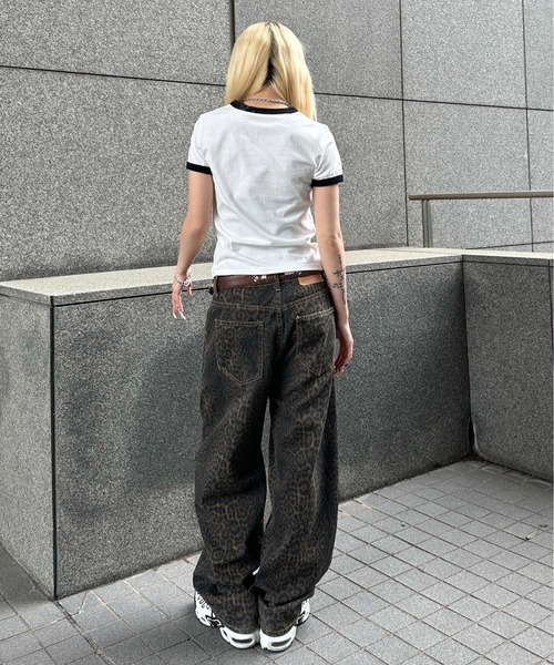 sedacle girl（セダクルガール）の「アソートリンガークロップドTシャツ（Tシャツ/カットソー・レディース・ブラウン/グレー/ブラック/レッド・MEDIUM/SMALL）」の13枚目の写真