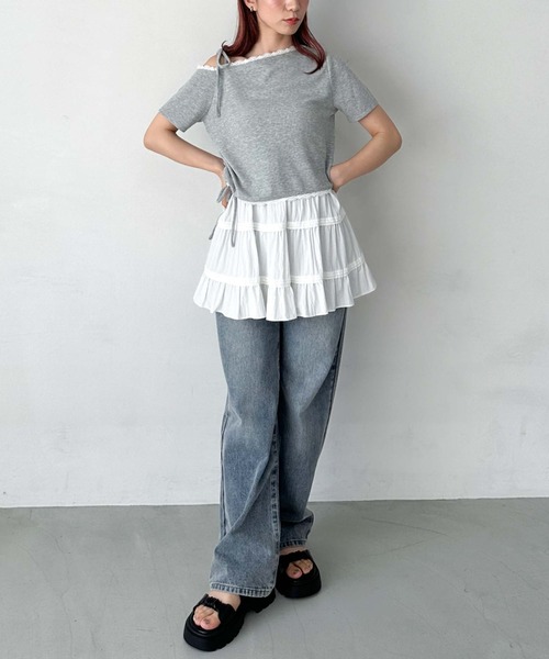 archives(アルシーヴ)の「レーストリミングワンショルカットTOPS(Tシャツ/カットソー・レディース・ネイビー/オフホワイト/グレー・MEDIUM)」の5枚目の写真
