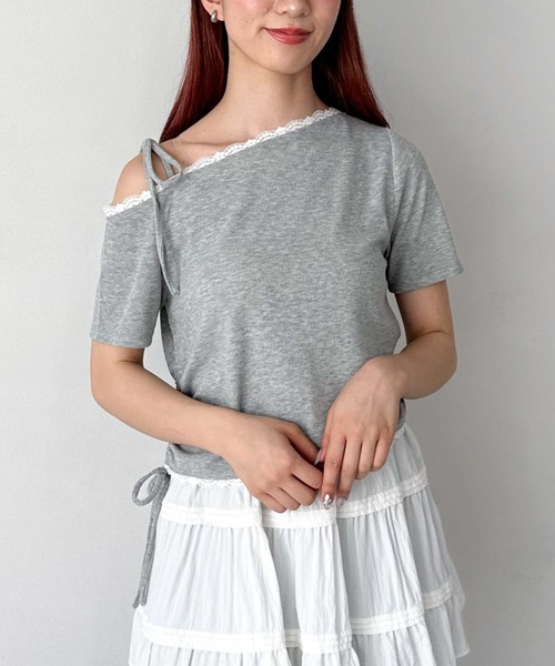 archives(アルシーヴ)の「レーストリミングワンショルカットTOPS(Tシャツ/カットソー・レディース・ネイビー/オフホワイト/グレー・MEDIUM)」の8枚目の写真