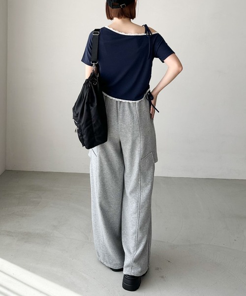 archives(アルシーヴ)の「レーストリミングワンショルカットTOPS(Tシャツ/カットソー・レディース・ネイビー/オフホワイト/グレー・MEDIUM)」の19枚目の写真