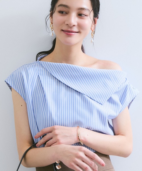 VIS（ビス）の「アシメオフショルブラウス（シャツ/ブラウス・レディース・ブルー系その他4/クリーム/パープル系その他・FREE）」の7枚目の写真