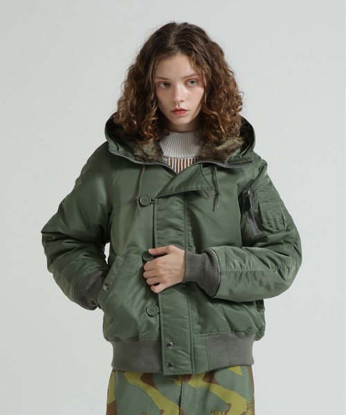 AVIREX(アヴィレックス)の「《価格改定商品》《WOMAN》N-2B COMMERCIAL / N-2Bコマーシャル(ミリタリージャケット・レディース・セージグリーン/ブラック・L/XS/S/M)」の10枚目の写真