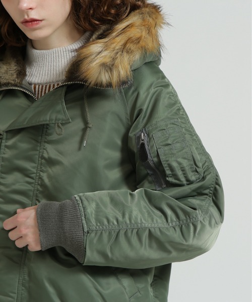AVIREX(アヴィレックス)の「《価格改定商品》《WOMAN》N-2B COMMERCIAL / N-2Bコマーシャル(ミリタリージャケット・レディース・セージグリーン/ブラック・L/XS/S/M)」の6枚目の写真