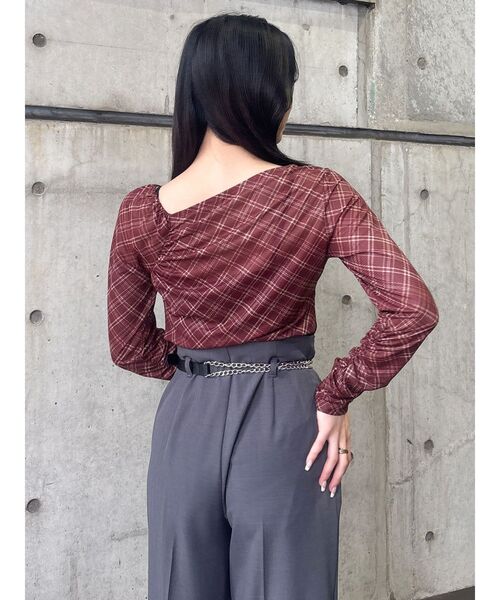 MURUA（ムルーア）の「チェックシアートップス（Tシャツ/カットソー・レディース・ブラウン/ブラック・FREE）」の21枚目の写真