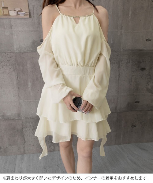 新作  ミニワンピース  ドレス　オフショルダー  可愛い　夏服コーデ　新品 セール】オフショルダーミニワンピース 可愛い夏服（ドレス