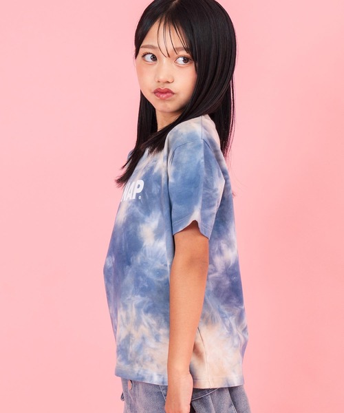 ANAP kids（アナップキッズ）の「ミニ裏毛 マーブルタイダイ柄 ロゴTシャツ【親子お揃い】（Tシャツ/カットソー・キッズ・ライトグレー/ブラック/ブルー・110cm/120cm/130cm）」の6枚目の写真