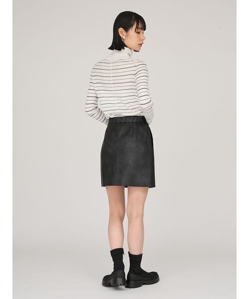 emmi（エミ）の「フェイクレザーミニスカート（スカート・レディース・ブラウン/ブラック・0/1）」の16枚目の写真