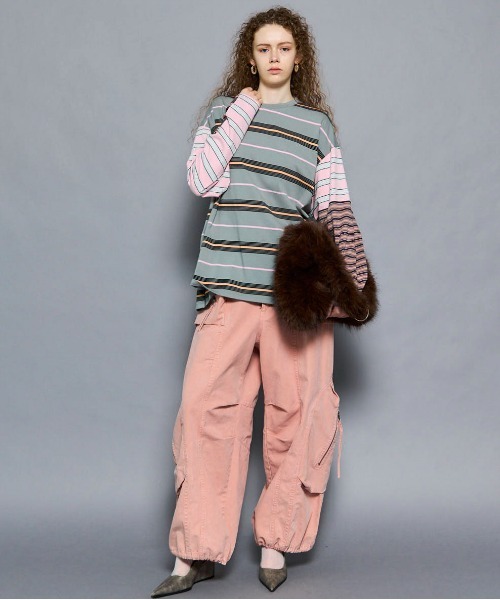 MAISON SPECIAL(メゾンスペシャル)の「Many Pockets Cargo Pants/メニーポケットカーゴパンツ(カーゴパンツ・レディース・ブラック/カーキ/ピンク・36/38)」の4枚目の写真