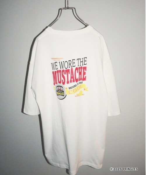 Right-on(ライトオン)の「【Pringles】プリントTシャツ(Tシャツ/カットソー・メンズ・グリーン/ホワイト/パープル・L/XL/M)」の1枚目の写真
