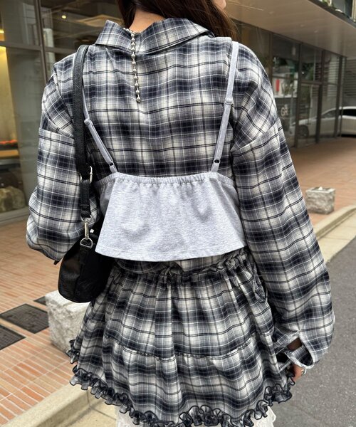 CIAOPANIC（チャオパニック）の「ドロップフリルカットロゴビスチェ（キャミソール・レディース・ベージュ/グレー・ONE SIZE）」の7枚目の写真