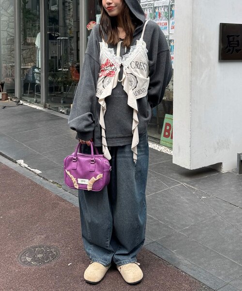 CIAOPANIC（チャオパニック）の「ドロップフリルカットロゴビスチェ（キャミソール・レディース・ベージュ/グレー・ONE SIZE）」の21枚目の写真