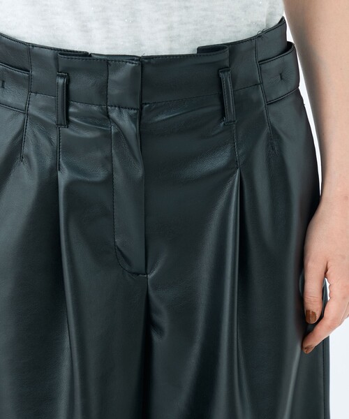 BALLSEY(ボールジィ)の「レザーライククロス サイドタブパンツ(その他パンツ・レディース・ブラック・36/34)」の6枚目の写真