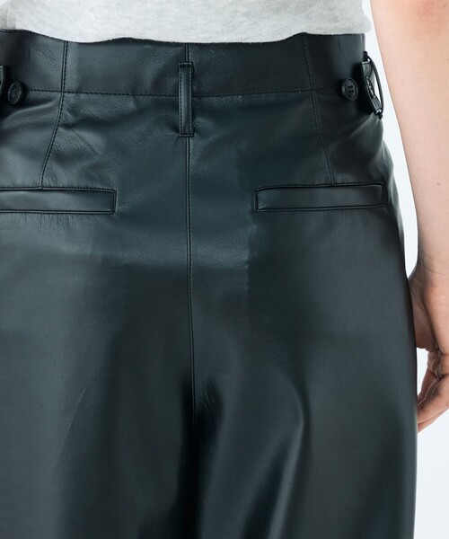 BALLSEY(ボールジィ)の「レザーライククロス サイドタブパンツ(その他パンツ・レディース・ブラック・36/34)」の7枚目の写真