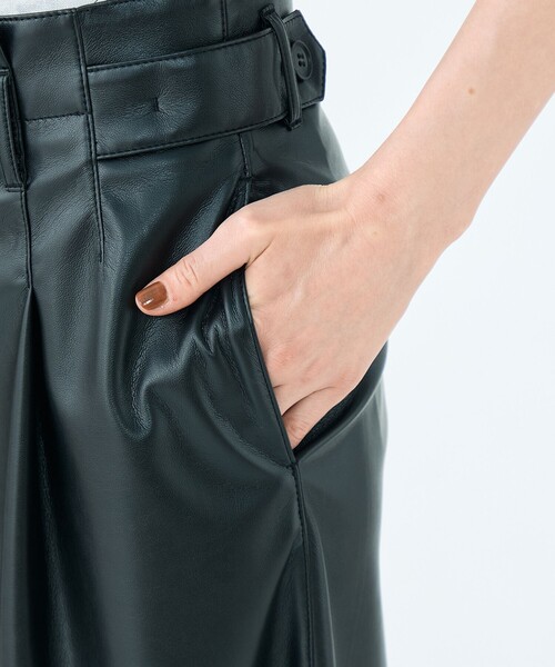 BALLSEY(ボールジィ)の「レザーライククロス サイドタブパンツ(その他パンツ・レディース・ブラック・36/34)」の8枚目の写真