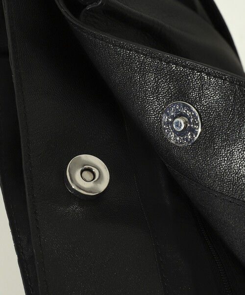 Firsthand（ファーストハンド）の「Firsthand/ファーストハンド ゴートレザートートバッグ / ヤギ革 / 撥水レザー（トートバッグ・レディース・ブラック・ONE SIZE）」の6枚目の写真