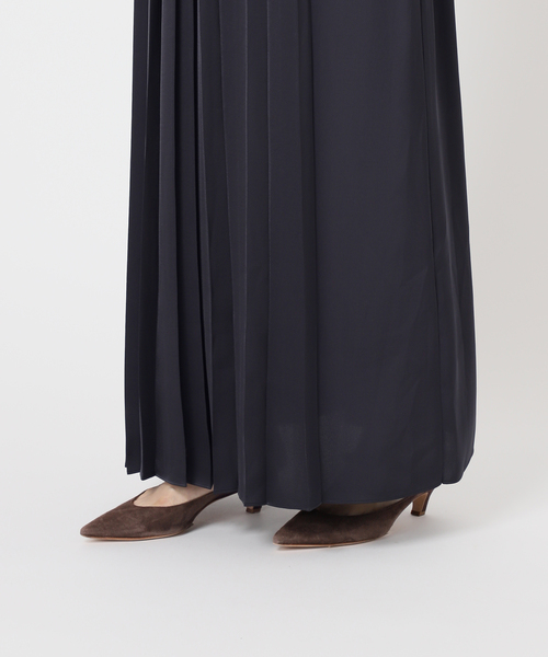 ELENIエルニ　プリーツワンピース ELENI/エルニ プリーツワンピース（ワンピース）｜NOBLE