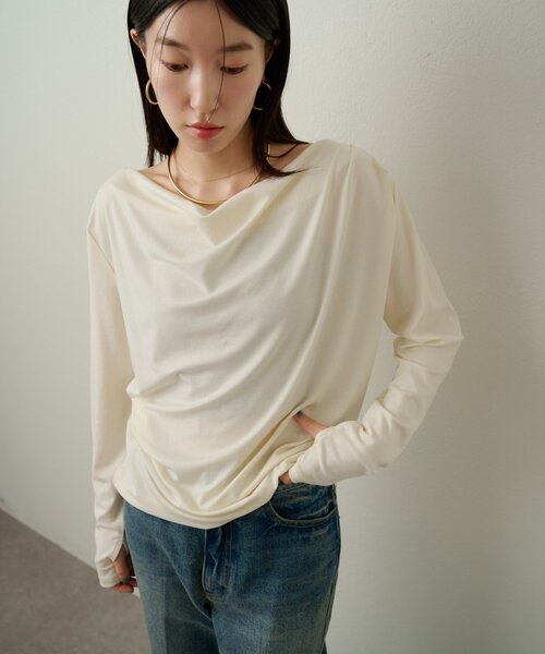 Omekashi(オメカシ)の「ドレープロングTシャツ(Tシャツ/カットソー・レディース・オフホワイト/ブラック/ライトグレー/チャコールグレー・FREE)」の10枚目の写真