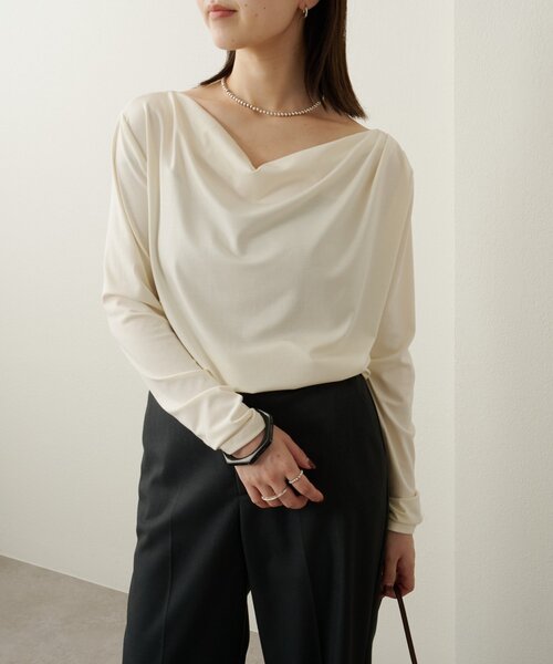 Omekashi(オメカシ)の「ドレープロングTシャツ(Tシャツ/カットソー・レディース・オフホワイト/ブラック/ライトグレー/チャコールグレー・FREE)」の15枚目の写真