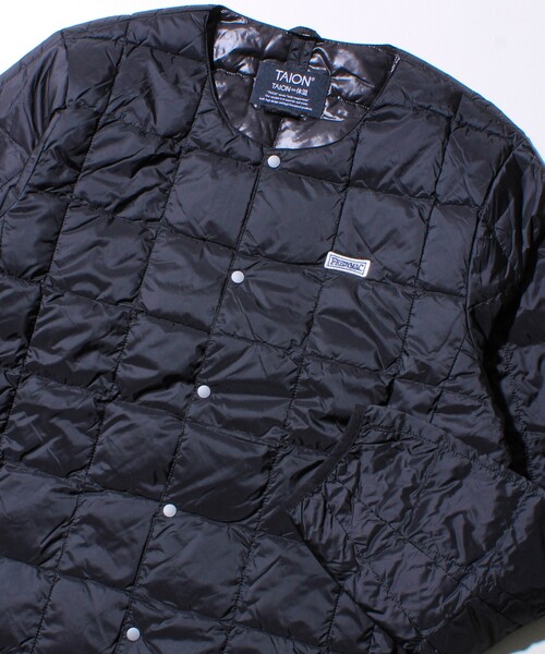 TAION(タイオン)の「【UNISEX/4サイズ/6色展開】FREDYMAC別注 TAION インナーダウンジャケット(ダウンジャケット/コート・メンズ・ネイビー/ベージュ/ライトグレー/ダークオリーブ/ブラック/チャコールグレー・M/L/XL/XXL)」の1枚目の写真