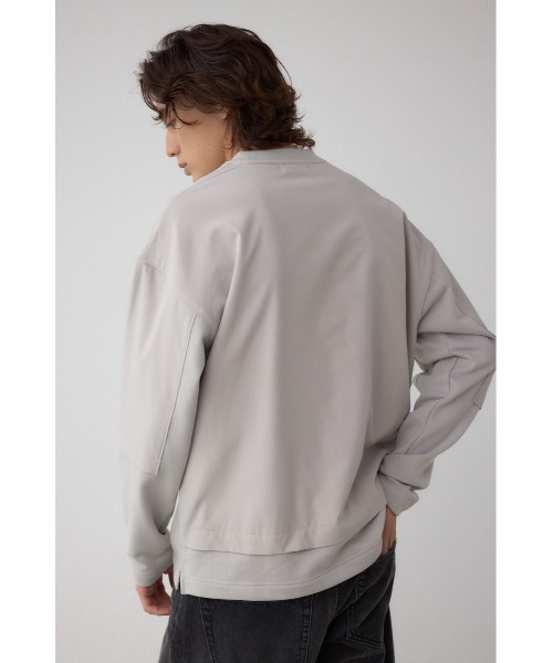 AZUL by moussy(アズールバイマウジー)の「クロスパネルスウェット(スウェット・メンズ・カーキ/ブラック/ライトグレー/ダークネイビー・SMALL/LARGE/MEDIUM)」の2枚目の写真