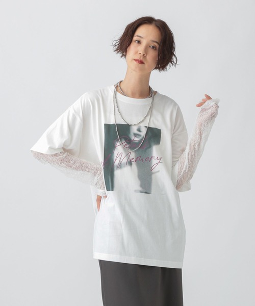 LEPSIM（レプシィム）の「フォトプリント袖レイヤーT　591435（Tシャツ/カットソー・レディース・オフホワイト/ブラック/チャコールグレー・FREE）」の6枚目の写真