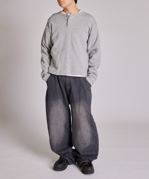 Sourcream（サワークリーム）の「【Sourcream】ワッフルヘンリーネックトップス（Tシャツ/カットソー・レディース・ブラック/ホワイト/グレー/ネイビー/ブラック系その他・LARGE/MEDIUM/SMALL）」の17枚目の写真