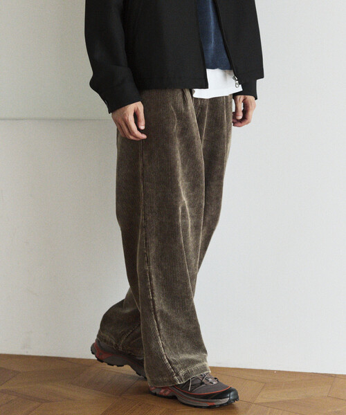 Firsthand（ファーストハンド）の「Firsthand/ファーストハンド スピンドル コーデュロイ タック ワイドパンツ（その他パンツ・メンズ・ネイビー/ブラウン/チャコールグレー・L/M）」の11枚目の写真