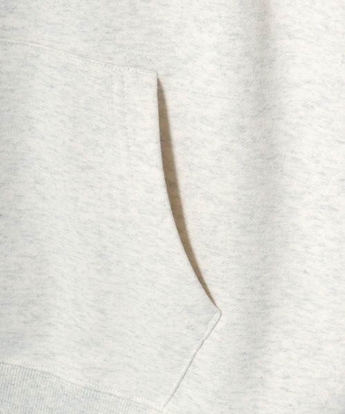 FRUIT OF THE LOOM（フルーツオブザルーム）の「FRUIT OF THE LOOM/フルーツオブザルーム BASIC SWEAT HOODIE/オーバーサイズ 裏毛 無地 ロゴワッペン ワンポイント刺繍 スウェット パーカー フーディー/レディース メンズ（パーカー・レディース・ネイビー/アイボリー/ブラック/グレー・M/L/XL）」の15枚目の写真