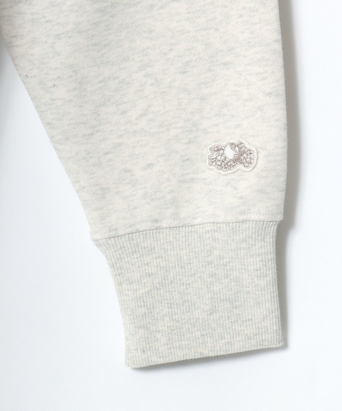 FRUIT OF THE LOOM（フルーツオブザルーム）の「FRUIT OF THE LOOM/フルーツオブザルーム BASIC SWEAT HOODIE/オーバーサイズ 裏毛 無地 ロゴワッペン ワンポイント刺繍 スウェット パーカー フーディー/レディース メンズ（パーカー・レディース・ネイビー/アイボリー/ブラック/グレー・M/L/XL）」の16枚目の写真