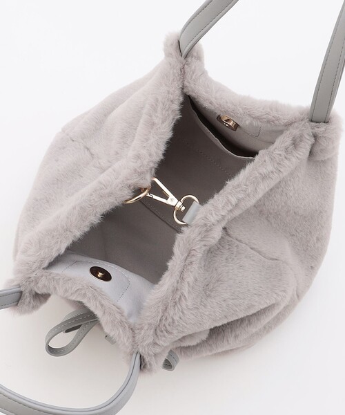 ANY SIS(エニィスィス)の「【2WAY】フェイクファーリボン バッグ(ショルダーバッグ・レディース・ダークブラウン系/ライトグレー系・F)」の22枚目の写真