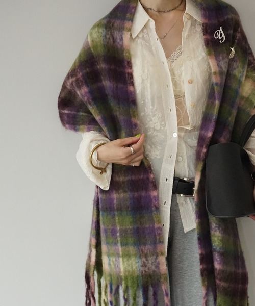 chuclla(チュクラ)の「セミシアー フラワー刺繍シャツ chw25a077(シャツ/ブラウス・レディース・アイボリー・FREE)」の8枚目の写真