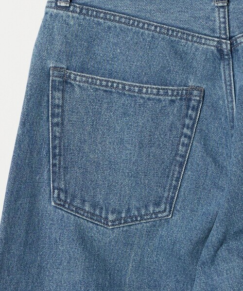 FILL THE BILL(フィルザビル)の「<FILL THE BILL>ライン クラッシュ デニム パンツ(デニムパンツ・レディース・ライトブルー/ブラック・26/27/28)」の19枚目の写真